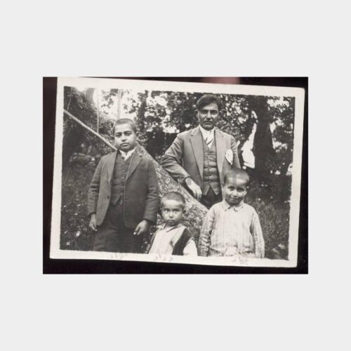 1930 Baba ve Oğulları Görünüş Fotoğraf