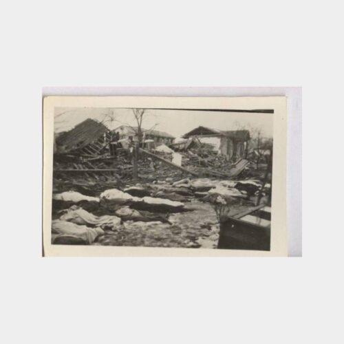 Deprem Yıkıntısı Konulu Eski Fotoğraf