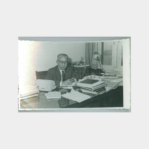 1960 Müdür Masası ve Facit Hesap Makinesi Fotoğraf