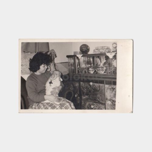 1960 Ev Yaşamı Anne ve Bebek Fotoğraf