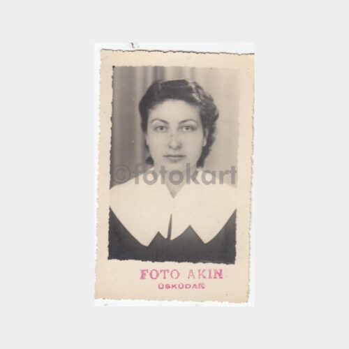 Bir Genç Kız Albümünden 4 Adet Fotoğraf - Görsel 3
