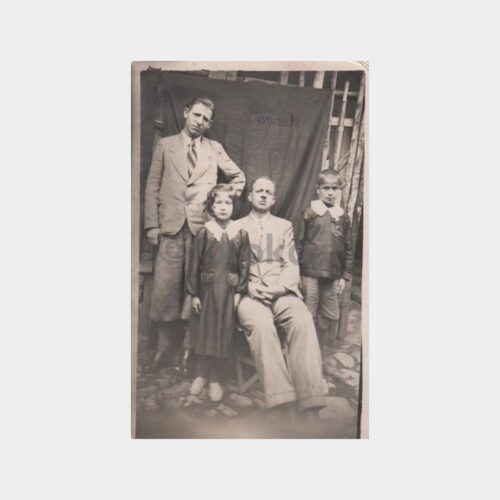 1940 Dış Mekan Baba Kardeş Çocuklar Konulu Fotoğraf