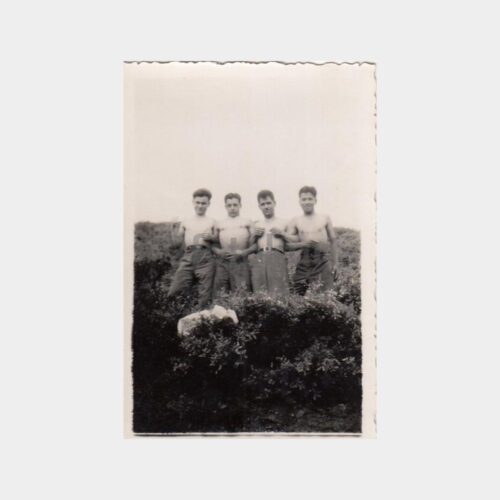 1940 Gençler Dere Kenarında Konulu Fotoğraf