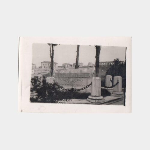 Şair Namık Kemal Mezarı Konulu Fotoğraf