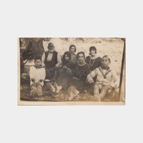 1930 Piknik Mesire Yeri Konulu Fotoğraf