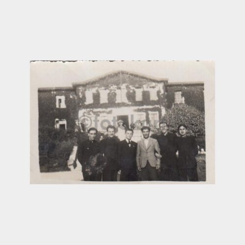 1939 Sarıyer Orman Mektebinde Gençler Konulu Fotoğraf