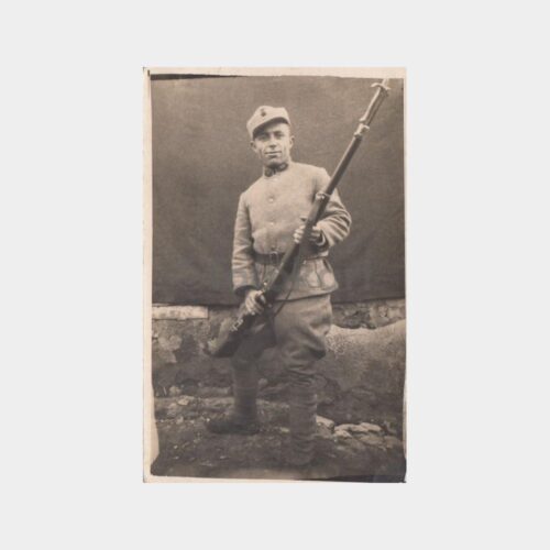 1936 Tüfekli Asker Konulu Fotoğrafı
