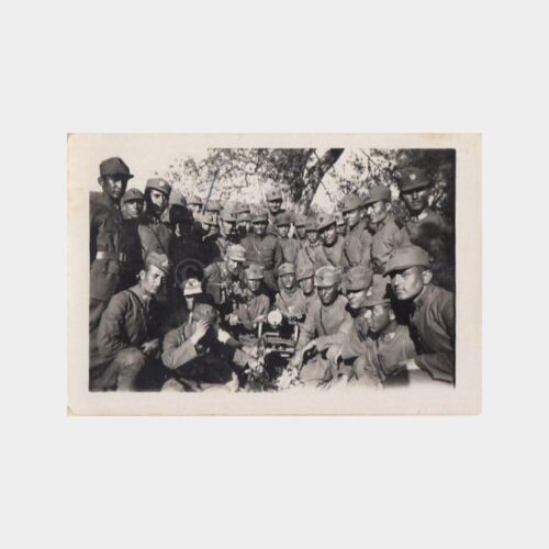 1940 Asker Sahra Telsiz Başında Konulu Fotoğraf