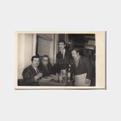 1969 Beyoğlu Pasaj Yemek Kültürü Konulu Fotoğraf