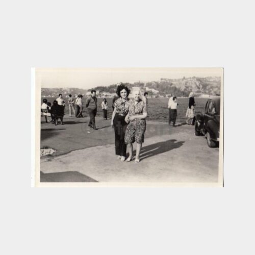 1971 Boğaziçi Arnavutköy Akıntıburnu Konulu Fotoğraf
