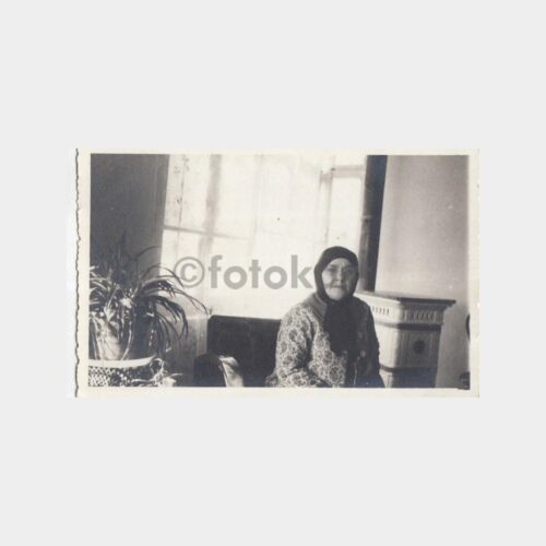 1940 Ev Yaşamı Isınma Araçları Soba Konulu Fotoğraf