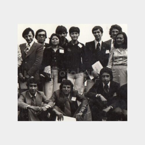 1975 Okul Üniversite Grubu Konulu Fotoğraf - Görsel 2