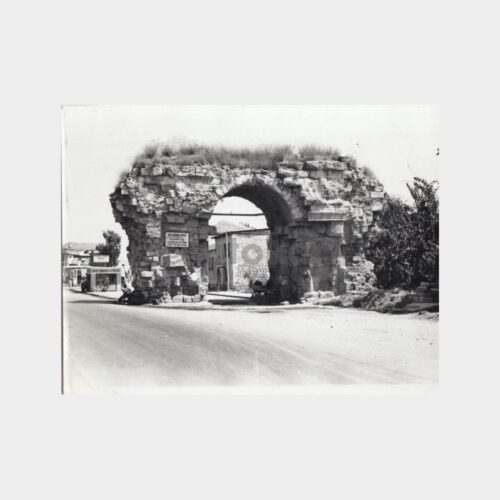 1960 Tarsus Kleopatra Kapısı Konulu Fotoğraf