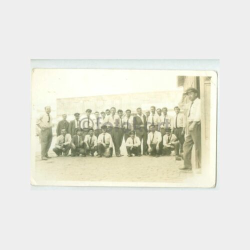 1968 İETT Şoförleri Garajda Görünüş Kartpostal