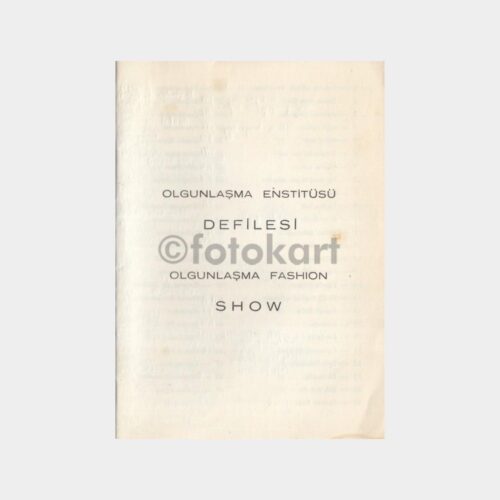 1965 Olgunlaşma Enstitüsü Defile Davetiyesi - Görsel 2